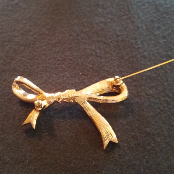 KJL Pink Ribbon Brooch - Picture 4 of 5